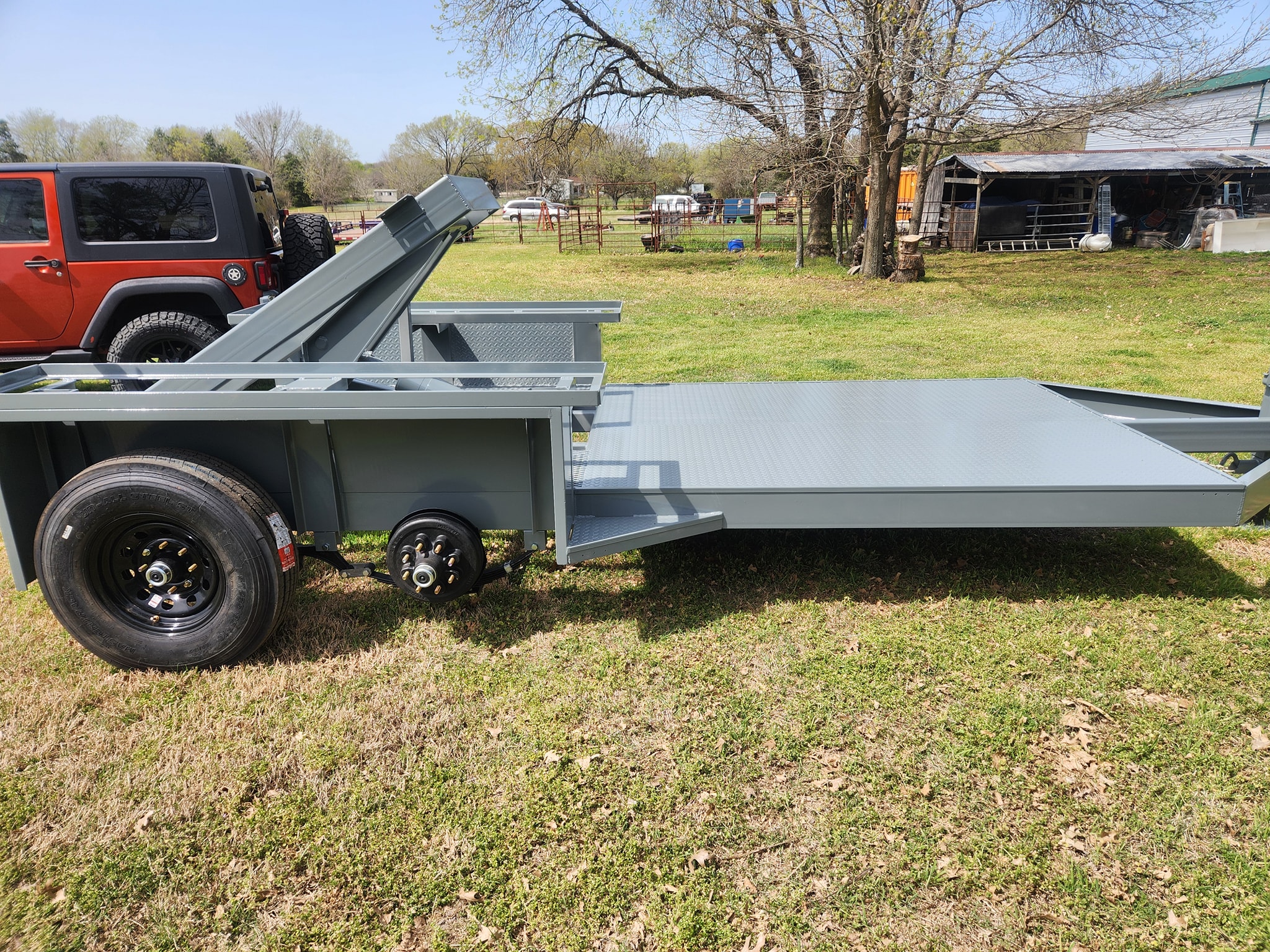 Orange-Gray Vacuum Trailer